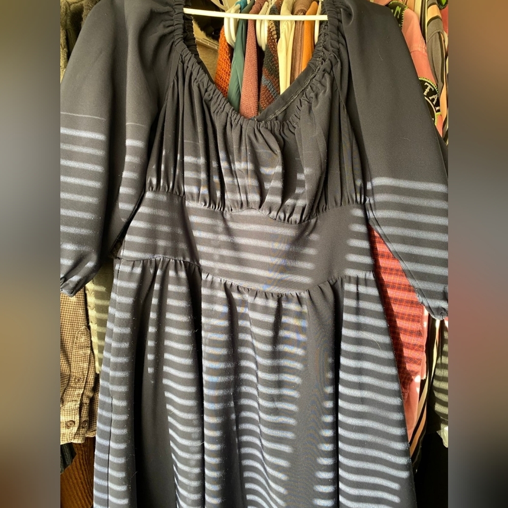 Navy Blue Vixen Vacation Dress - Picture 2 of 3
